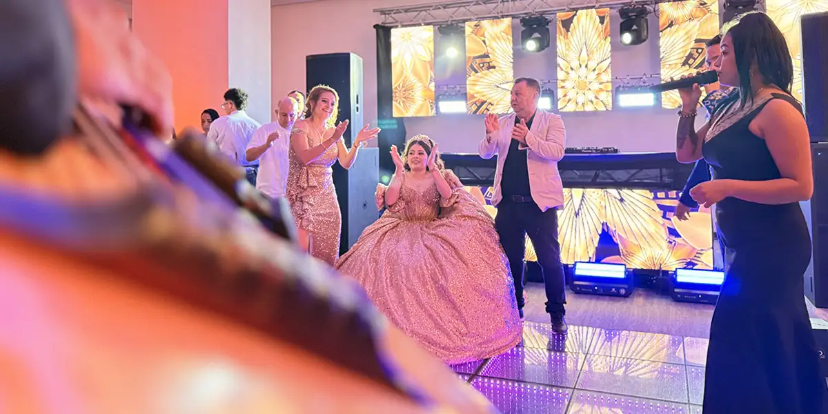 show de mariachis para quinceaños en cucuta